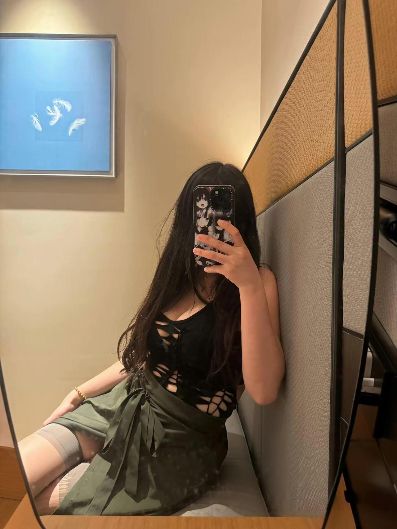 看见镜子就想拍照怎么办