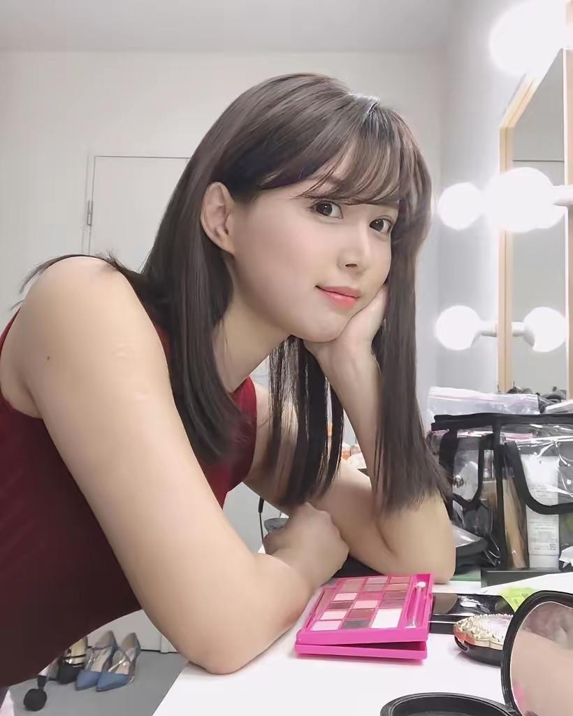 元气满满的一天，从美妆开始！💄✨