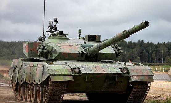 V-T4坦克泰柬战争炸膛这下让西方媒体抓住舆论可以黑中国了，可西方媒体没想到泰国