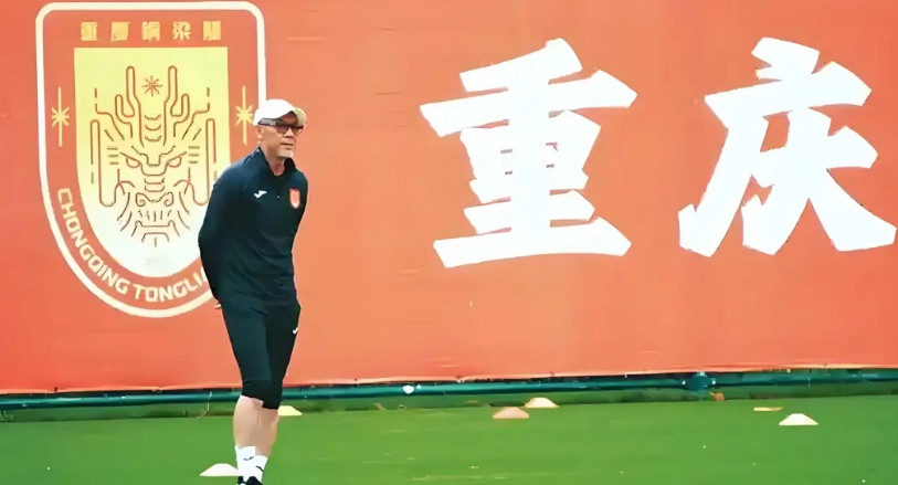 重庆铜梁龙冲超只需尽人事听天命就行了，实在冲不了也真的无所谓。重庆有过太多令人