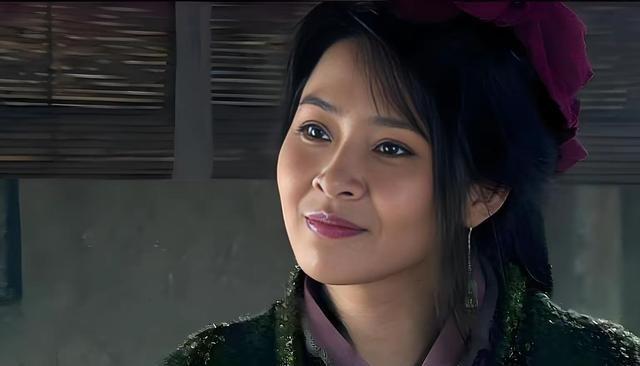 刘邦功成名就后，特意返回了生他养他的沛县，一心想把曾经相濡以沫的红颜知己曹氏接入