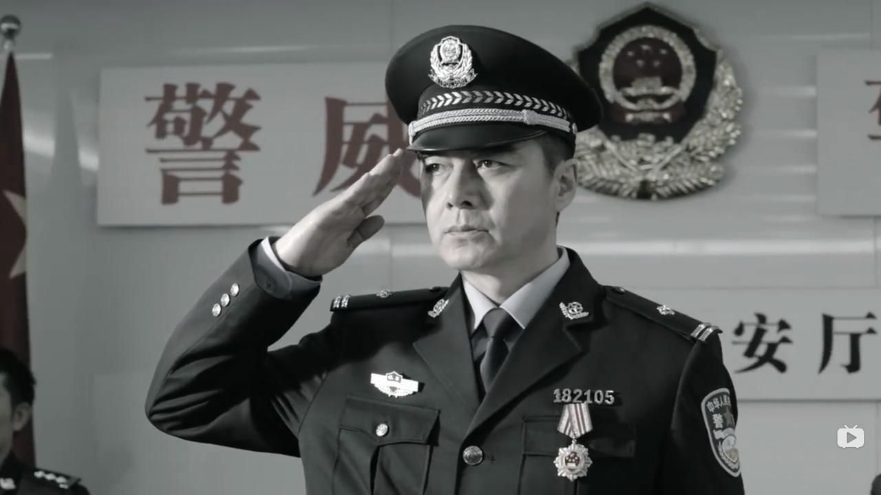 祁同伟有什么好同情的？之所以会同情他，是没有带入受害者视角。祁同伟跟梁璐没有儿