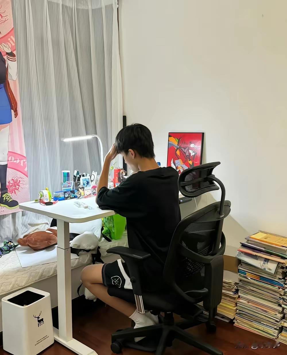 孩子这次月考没考好，我心里反倒踏实了不少！初三的儿子垂头丧气的，愁眉苦脸地凑过来