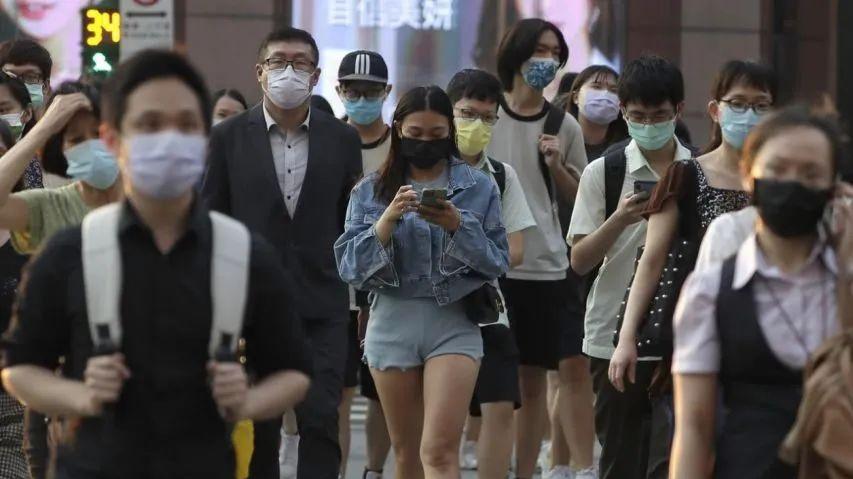 打通最后200米?解放军行动加速,赖清德突破底线,投降都来不及?