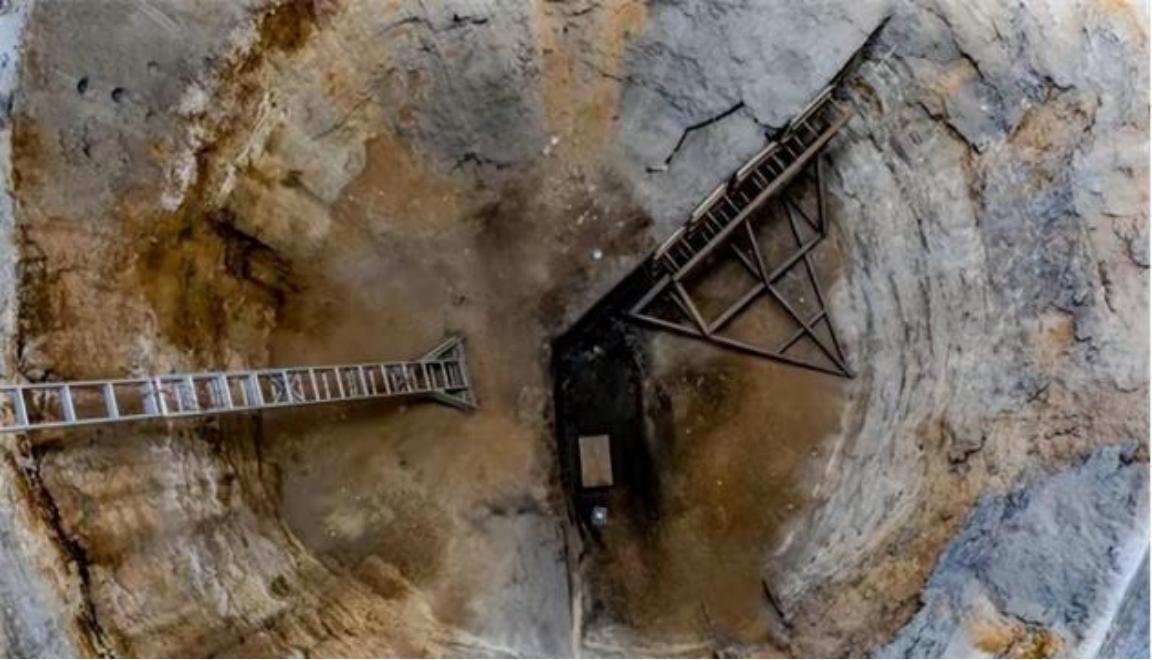 1971年，考古人员打开沉睡1300多年的“天下第一粮仓”，里面是满满一整窖60