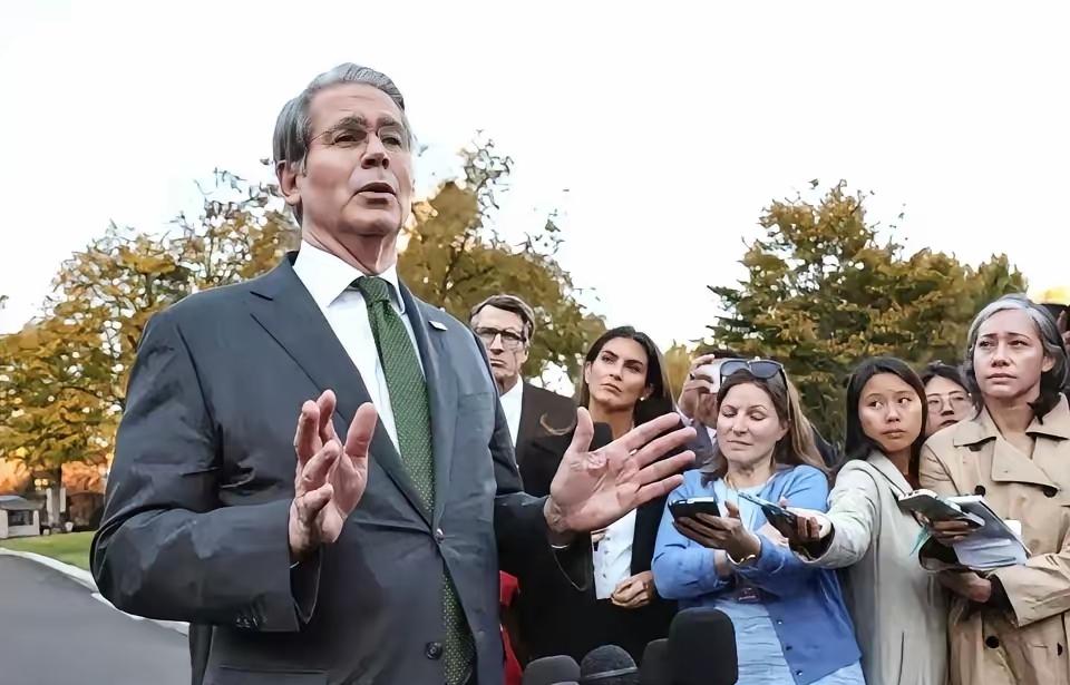 美财长耶伦最近算是说了句大实话：“中国在全球供应链上的掌控力，既独特又强大，美国