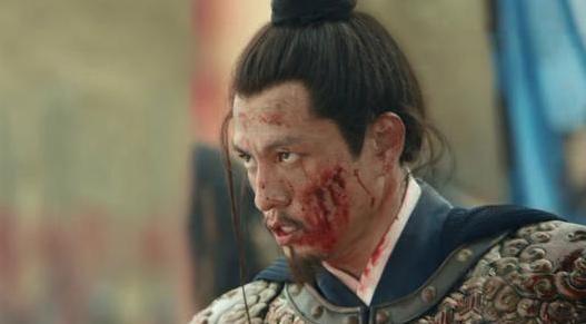 1402年，37岁的兵部尚书铁铉被投入滚油之中，太监们用铁棒试图翻转那具焦黑的躯