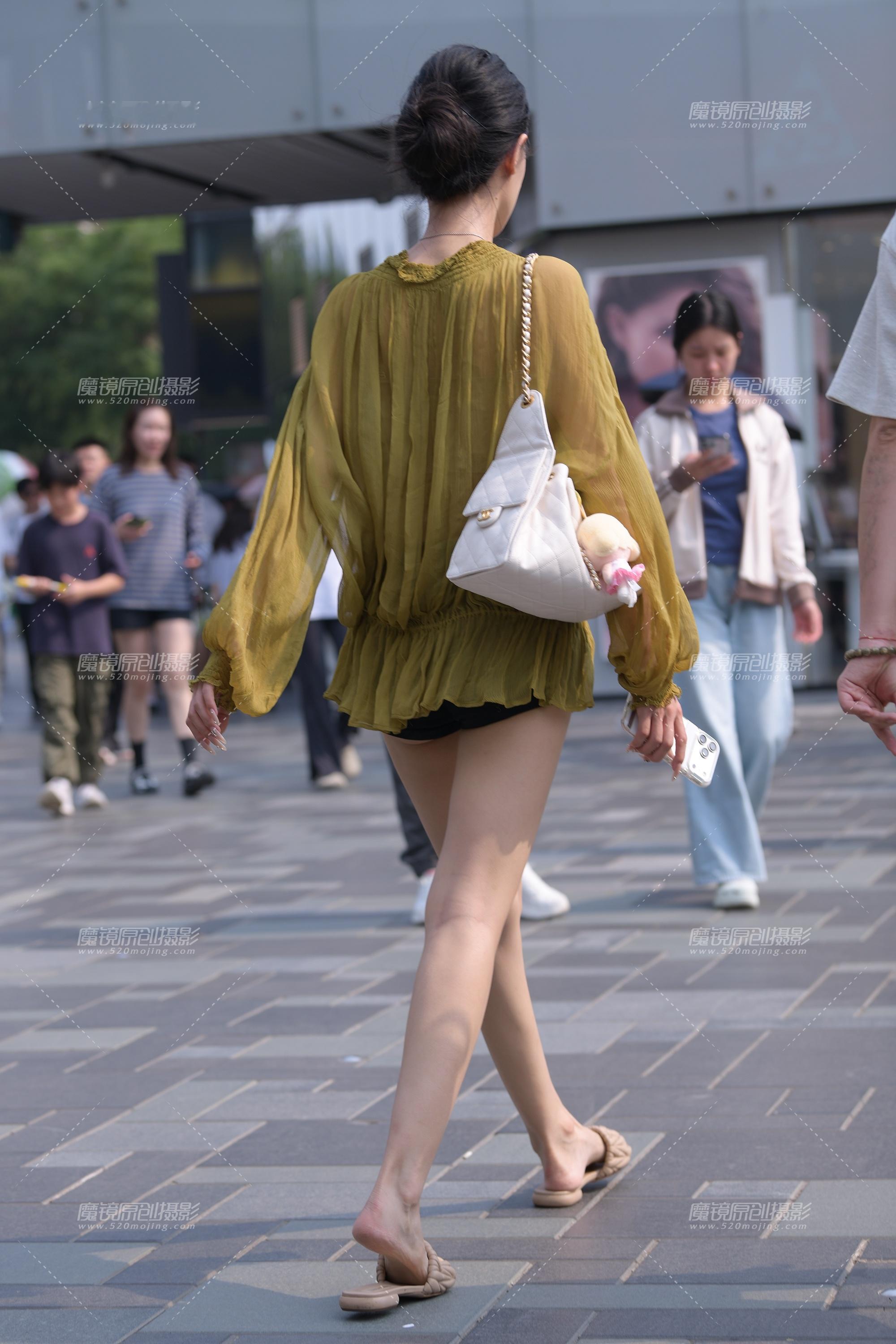 美女穿搭