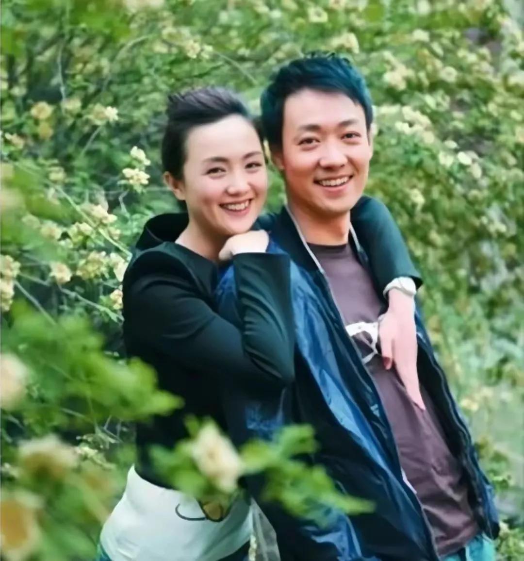 朱媛媛和辛柏青的婚姻到底有多稳定？4月份的一场采访中，主持人突然抛出一个问题：
