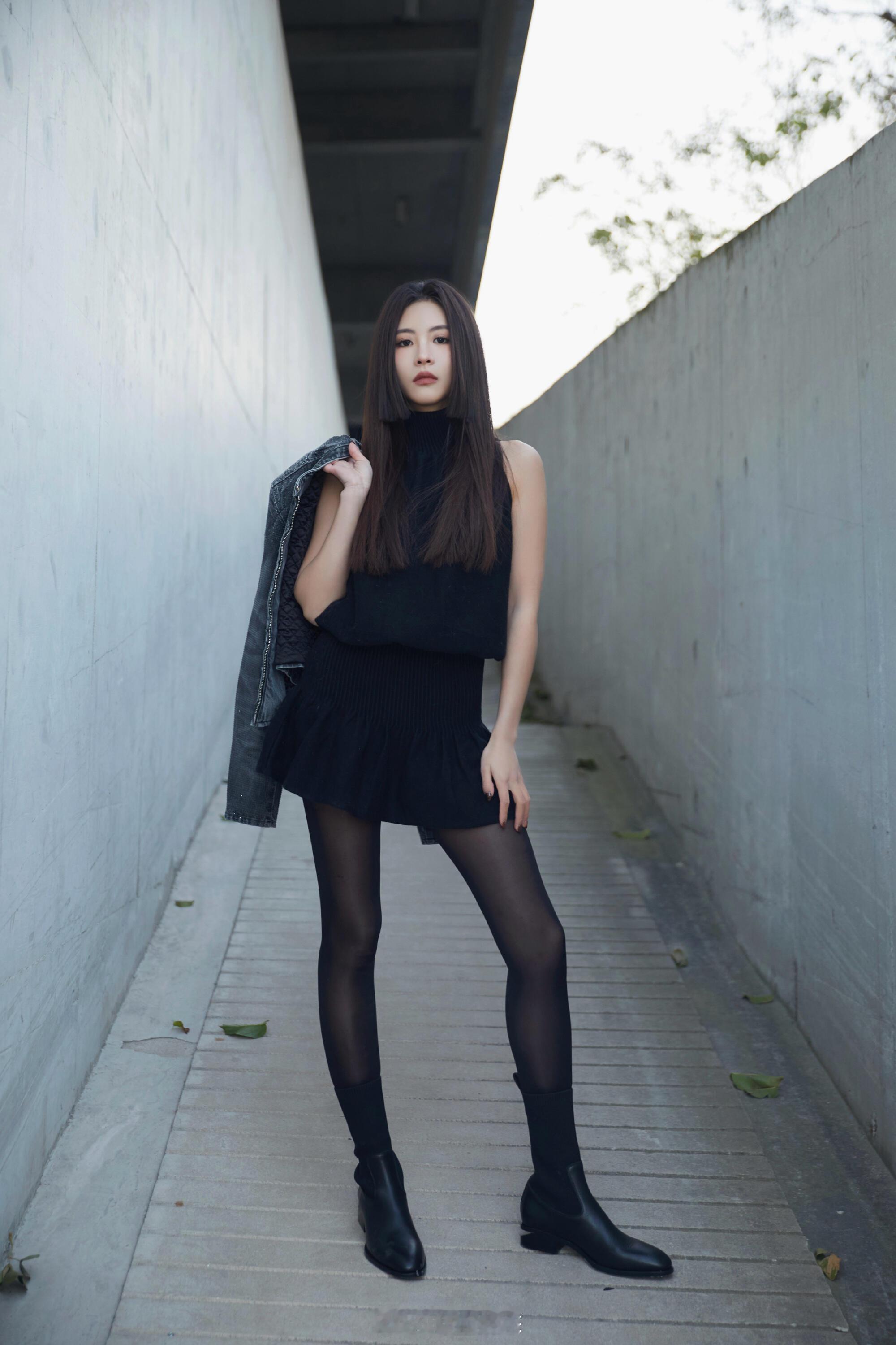 孙芮-黑丝​​​