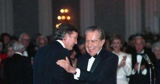 特朗普骂尼克松打开了中国的大门，骂卡特与中国建交，骂克林顿让中国加入世贸组织，骂