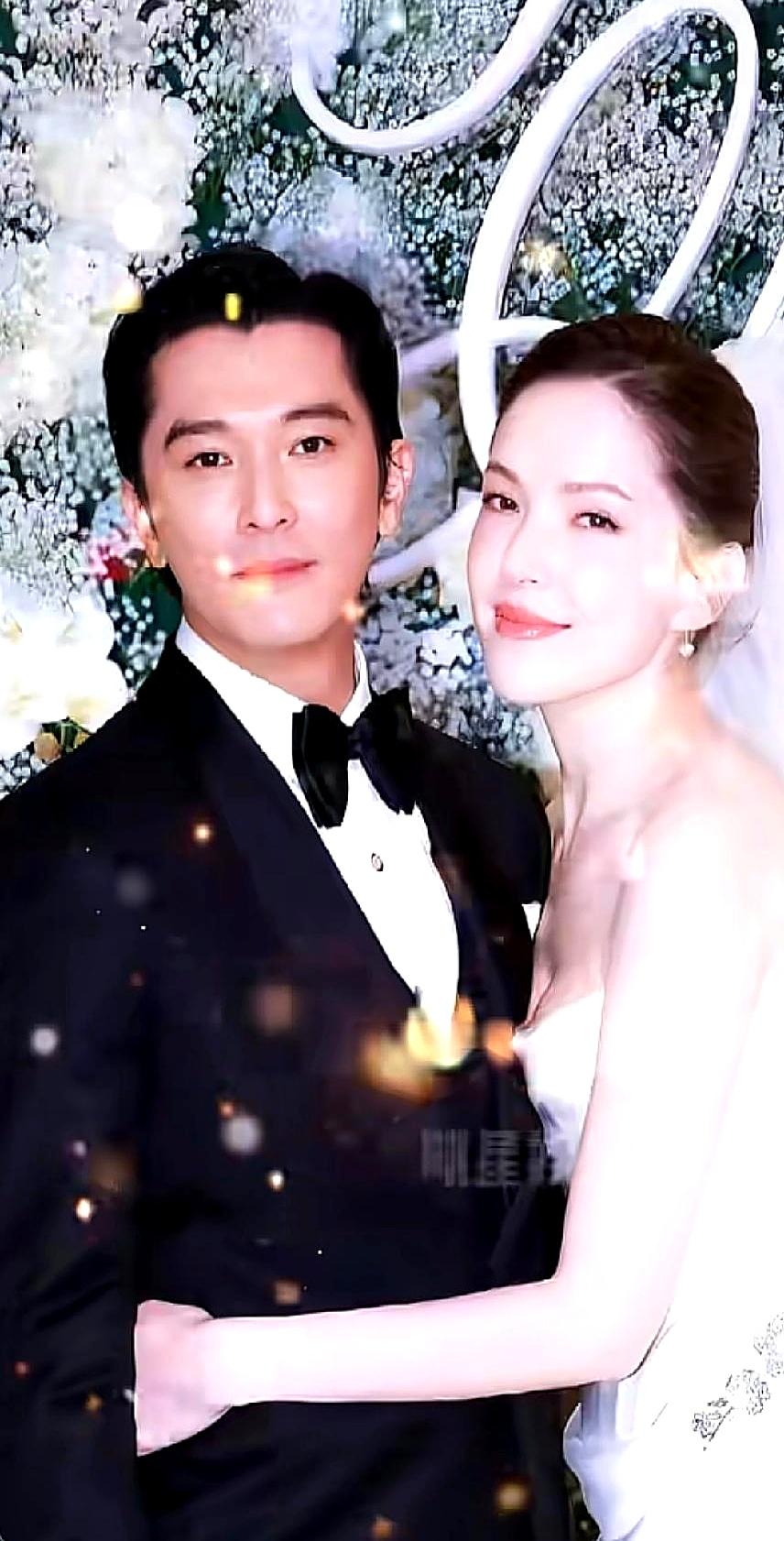 所以人生出场顺序很重要咱们眼看着唐嫣当年给邱泽刷马桶都换不来一个公开的名