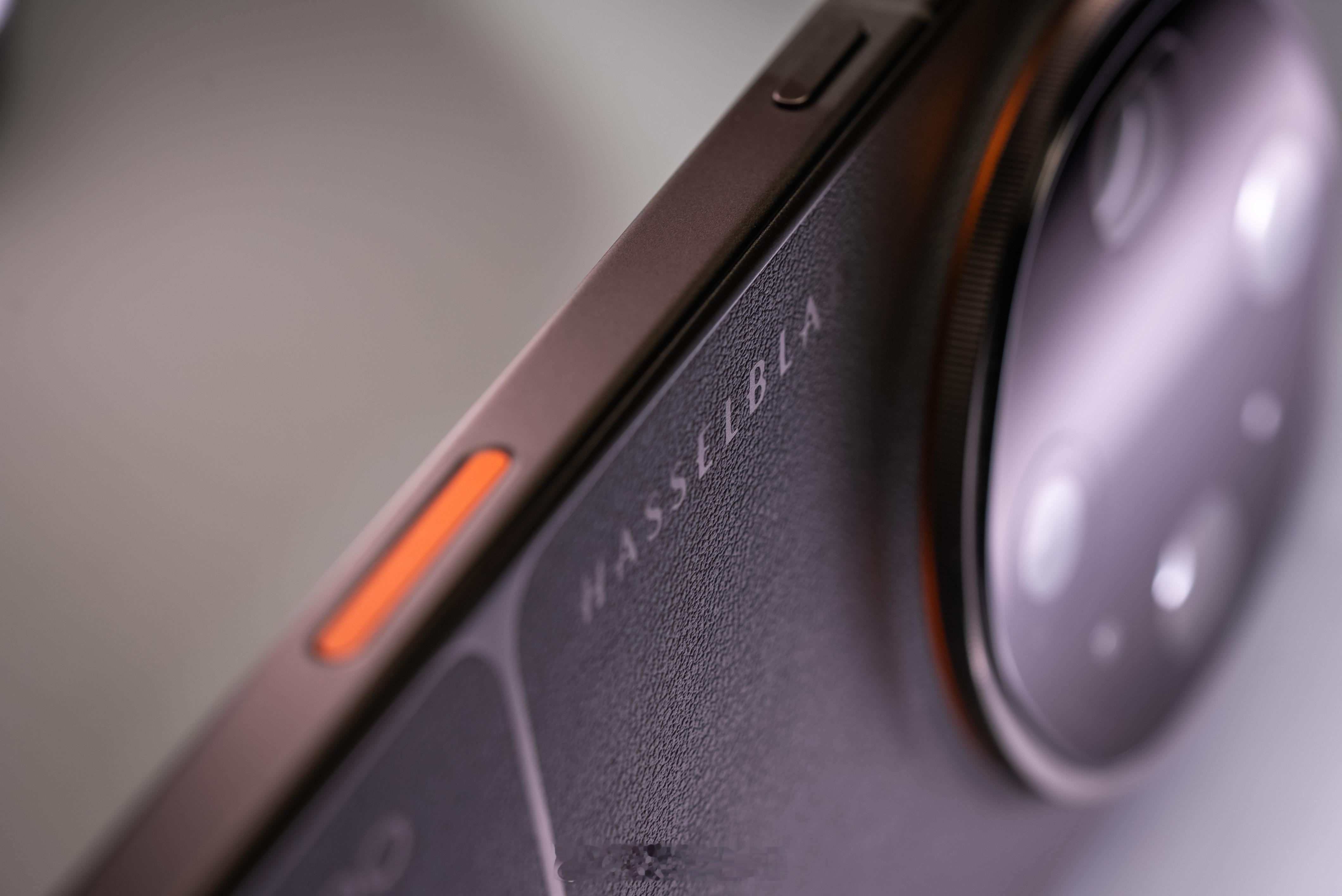 WHYLAB图赏OPPOFindX9Ultra真机上手，越来越有哈苏那味