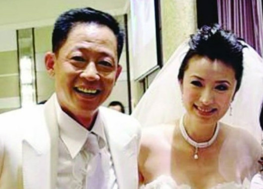 2008年，上海富婆陈坚红看上了王志文：“我身家五亿，年入五千万，我嫁给你，人和