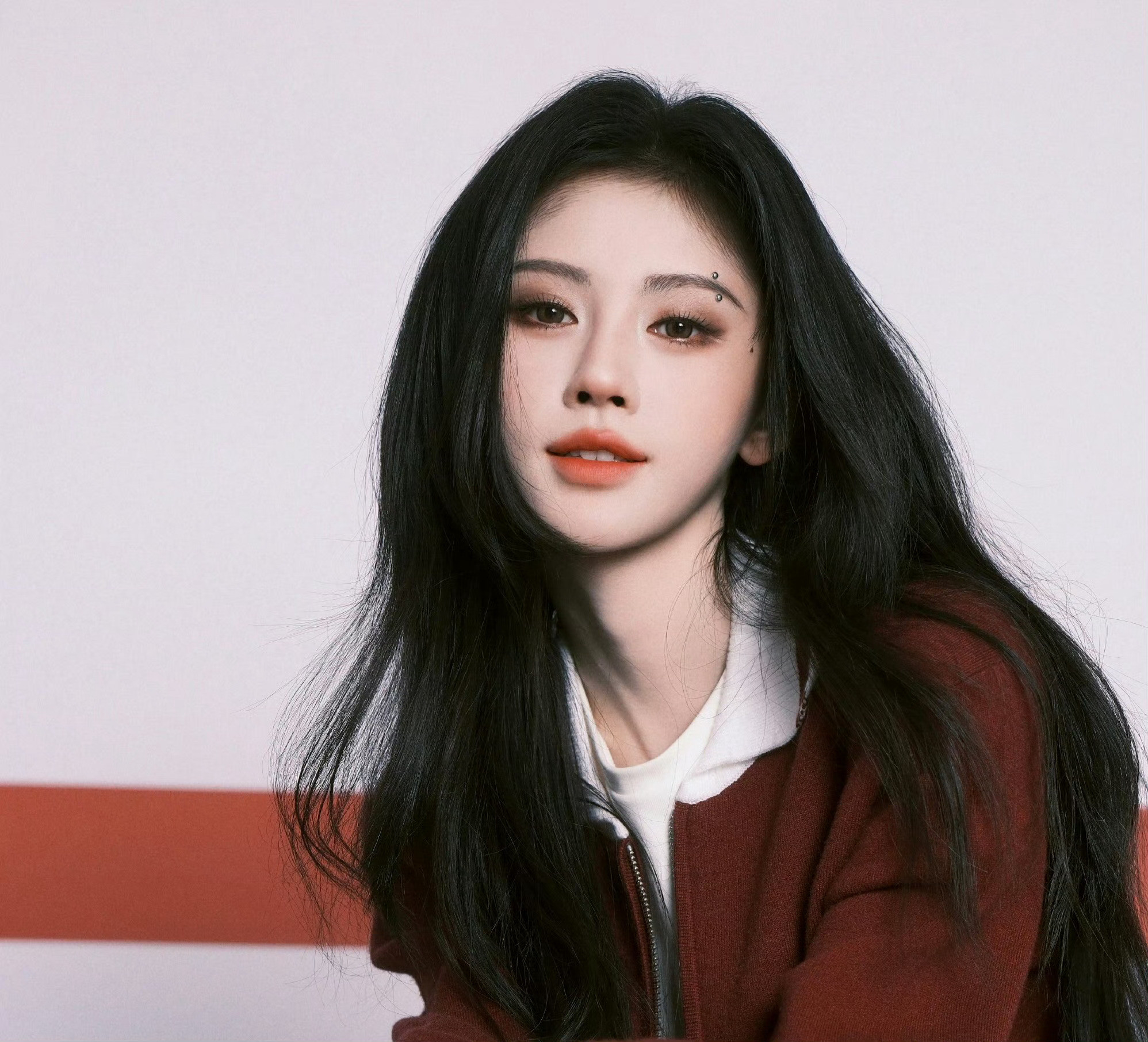 鞠婧祎满分女就是这样时刻漂亮出场永远状态满分，很权威的一张脸！