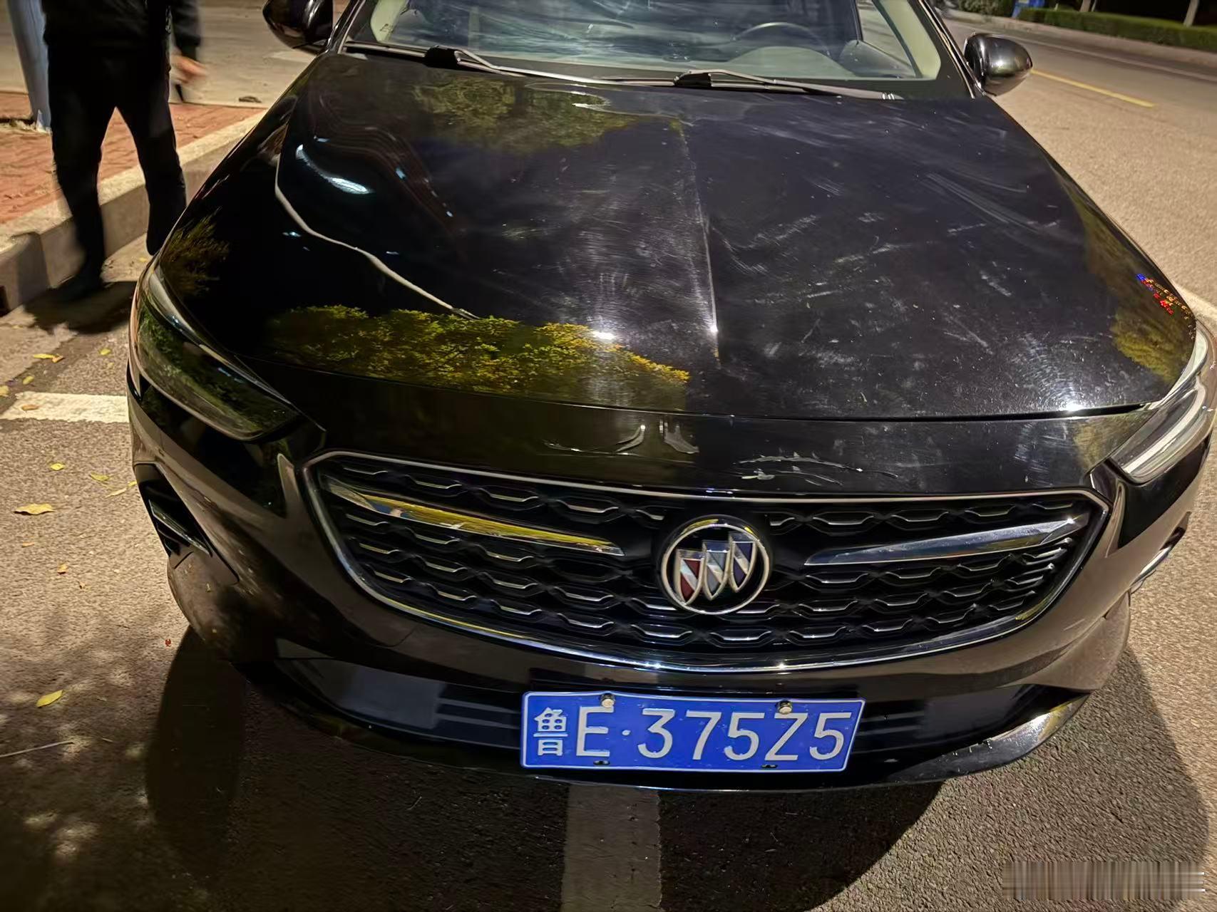 家人们，朋友租车疑似租到了一辆套牌车这种情况怎么处理？有没有家人知道的？