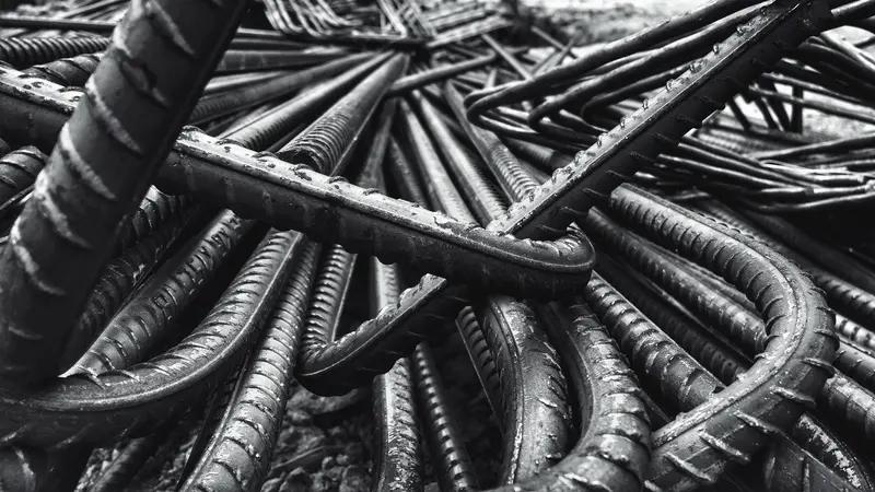 2月10日特朗普宣布对进口至美国的钢铁和铝征收25%的新关税，这一举措堪称贸易政