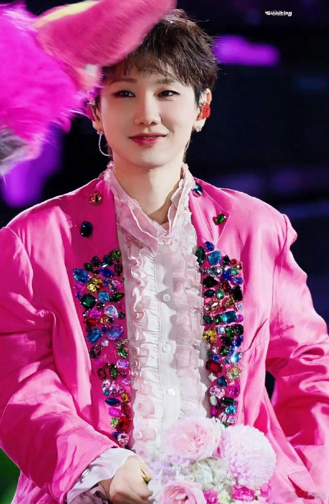 汪苏泷一句反问引人深思，流行转瞬即逝，好音乐永恒。15年坚守创作，不盲从，上百首