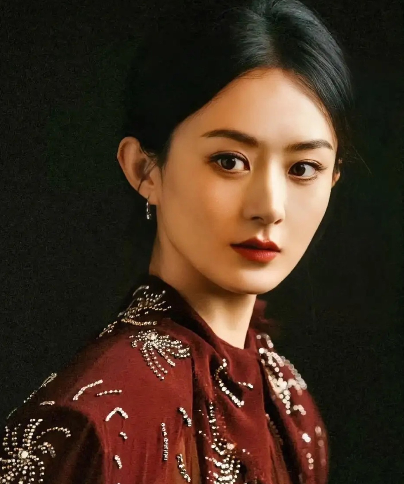 赵丽颖今晚大概率要睁眼到天亮了——王晶一段采访，直接把她路人缘抬进“nextl