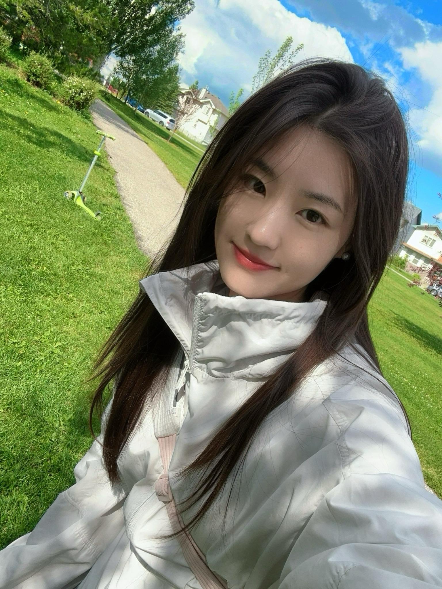 谁信呀！我住在宫崎骏的画里！家门口随随便便的一处风景就能美成这个样子！...
