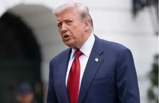 凉了，美国给印度下通牒。 美国总统特朗普7月21日在社交媒体上扔出一颗重磅炸