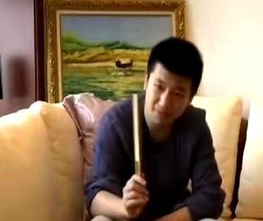 当年瞧不上的人，如今把水喷你脸上。这事儿说的是张伯鑫和高晓攀。早年张伯鑫腕儿