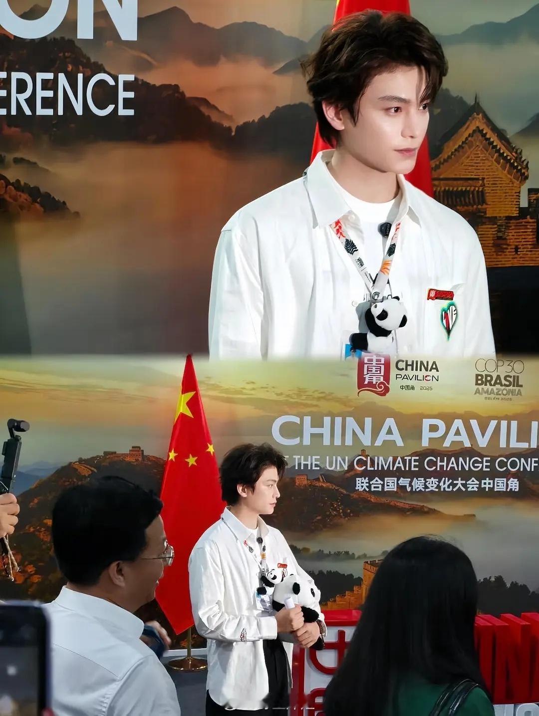 丁禹兮是吃到中餐厅红利了吗？在中餐厅的即兴中英文演讲破圈被蓝v和🇺🇳教科文组