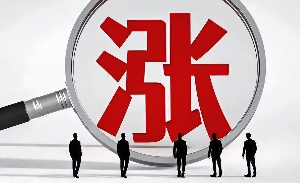明天券商拉大盘的概率为100%。我从来不说什么大概率小概率，我只说100%。我不