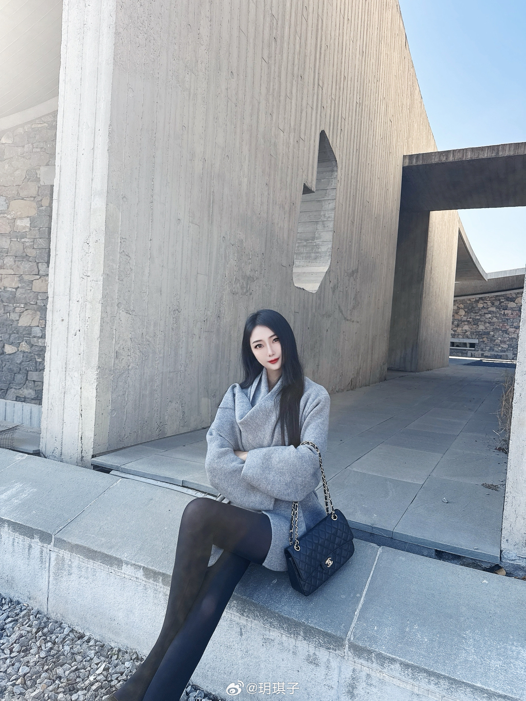 上善若水水利万物而不争