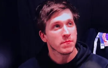 NBA常规赛，湖人108-132不敌太阳。赛后，奥斯汀-里夫斯接受了采访，谈到了