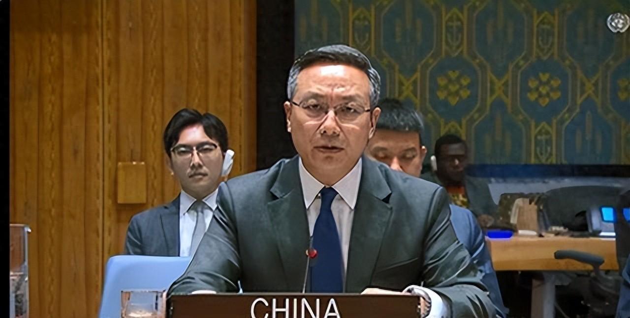 日本领土危机再度浮现！原来不光琉球有问题，就连北海道也不是日本的。近日，日本