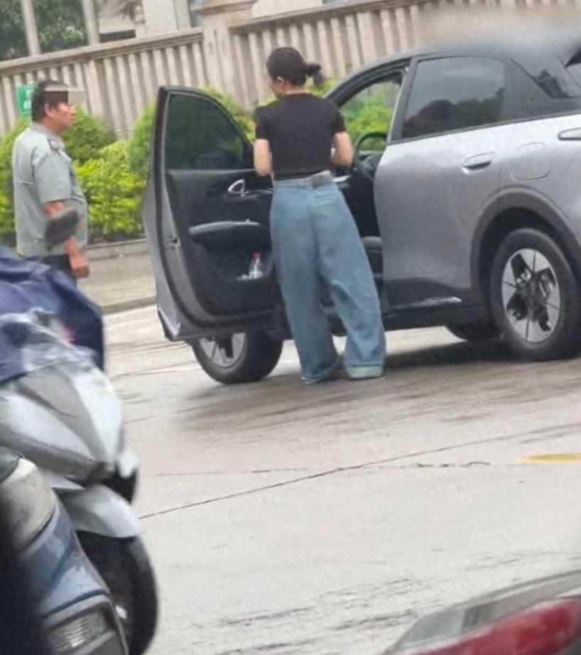 谁能想到，一个响亮的耳光，竟把全网千万网友的脸都给打疼了！4月22日，福建三明一