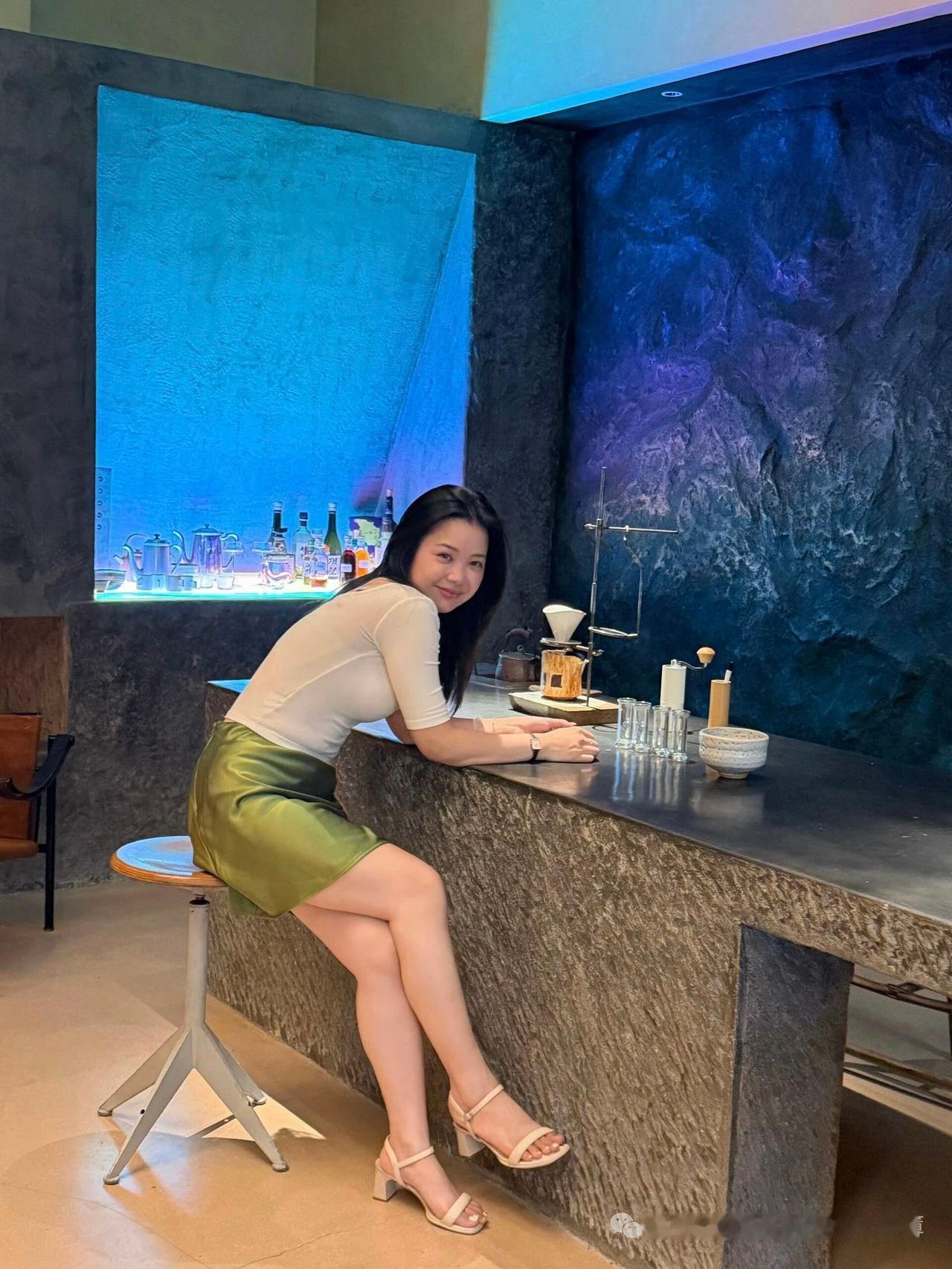 出轨的几个终极真相，一次性说透很多人遭遇伴侣出轨之后，会陷入巨大的自我拉扯
