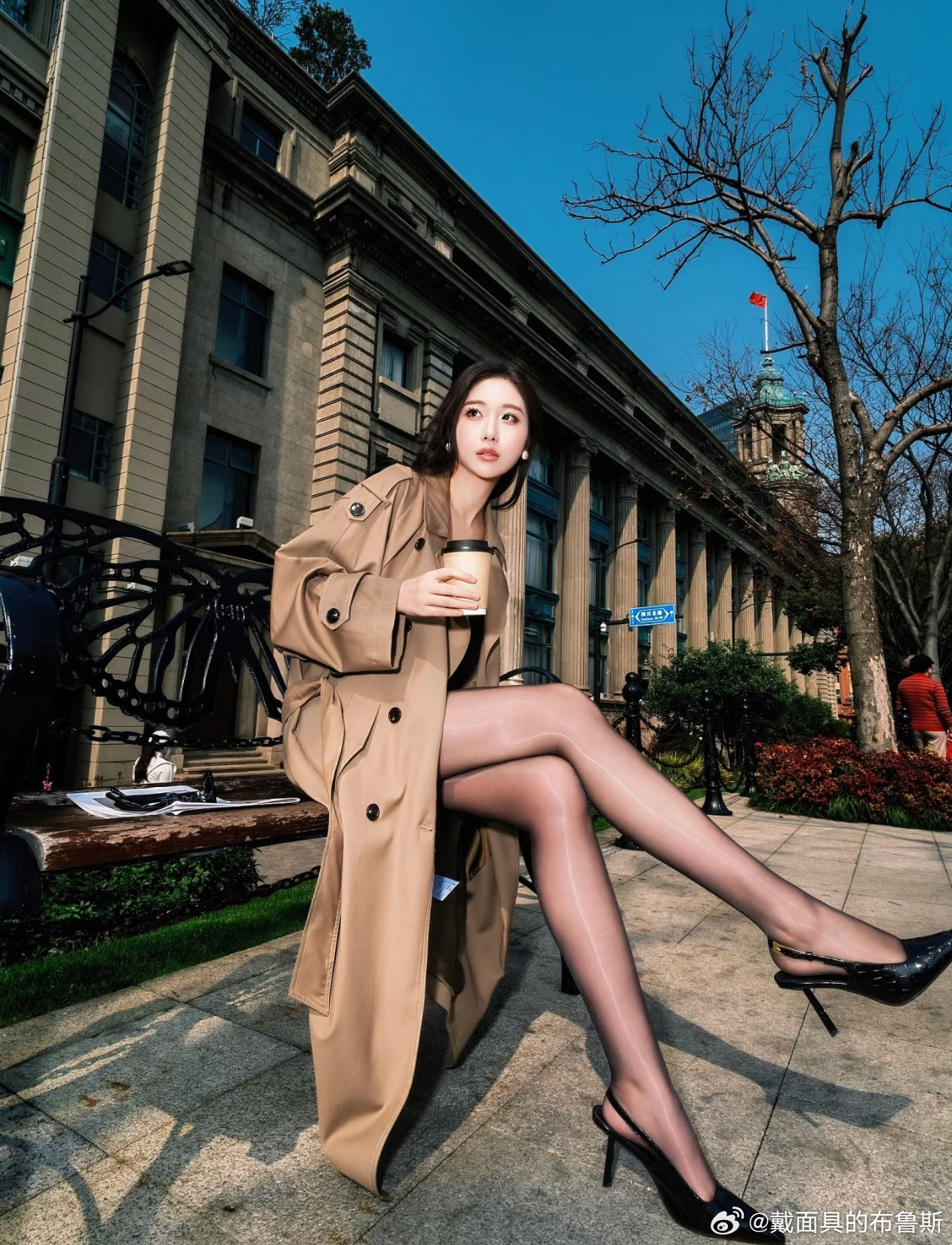 每天早起打卡正经又好看的小伙伴们早鸭，元气满满的一周工作日又开始了～​​​​