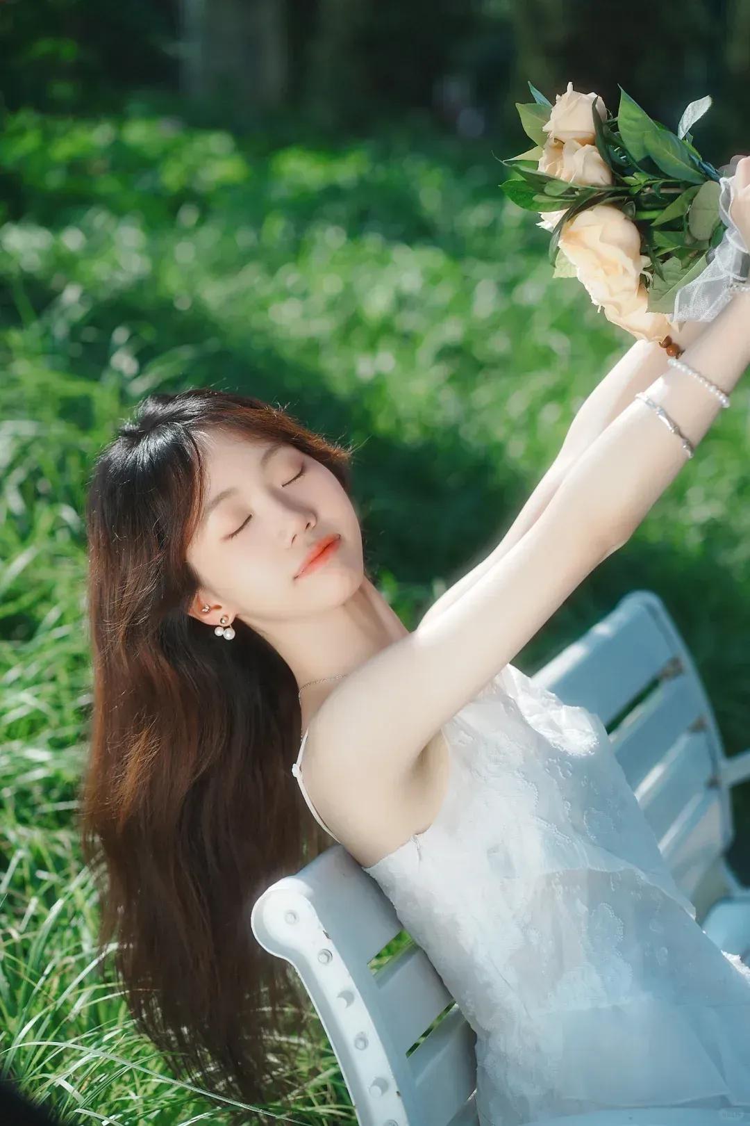 分享甜美小姐姐随手拍春风的季节你心中的美女啥模样