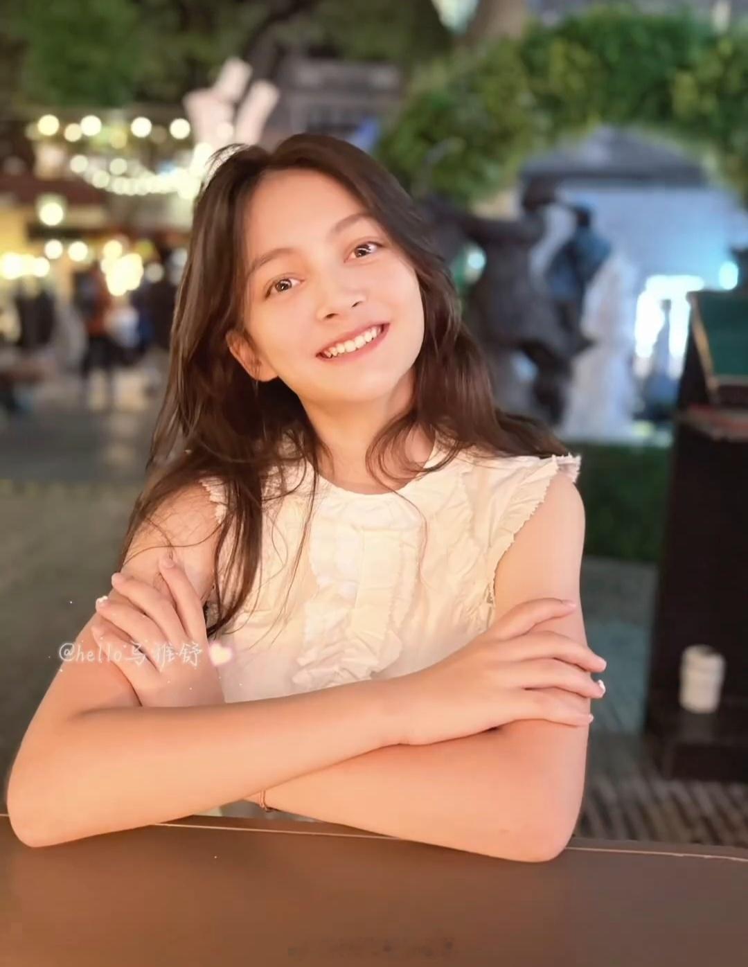 马雅舒女儿颜值马雅舒女儿颜值好高马雅舒女儿12岁了，好美