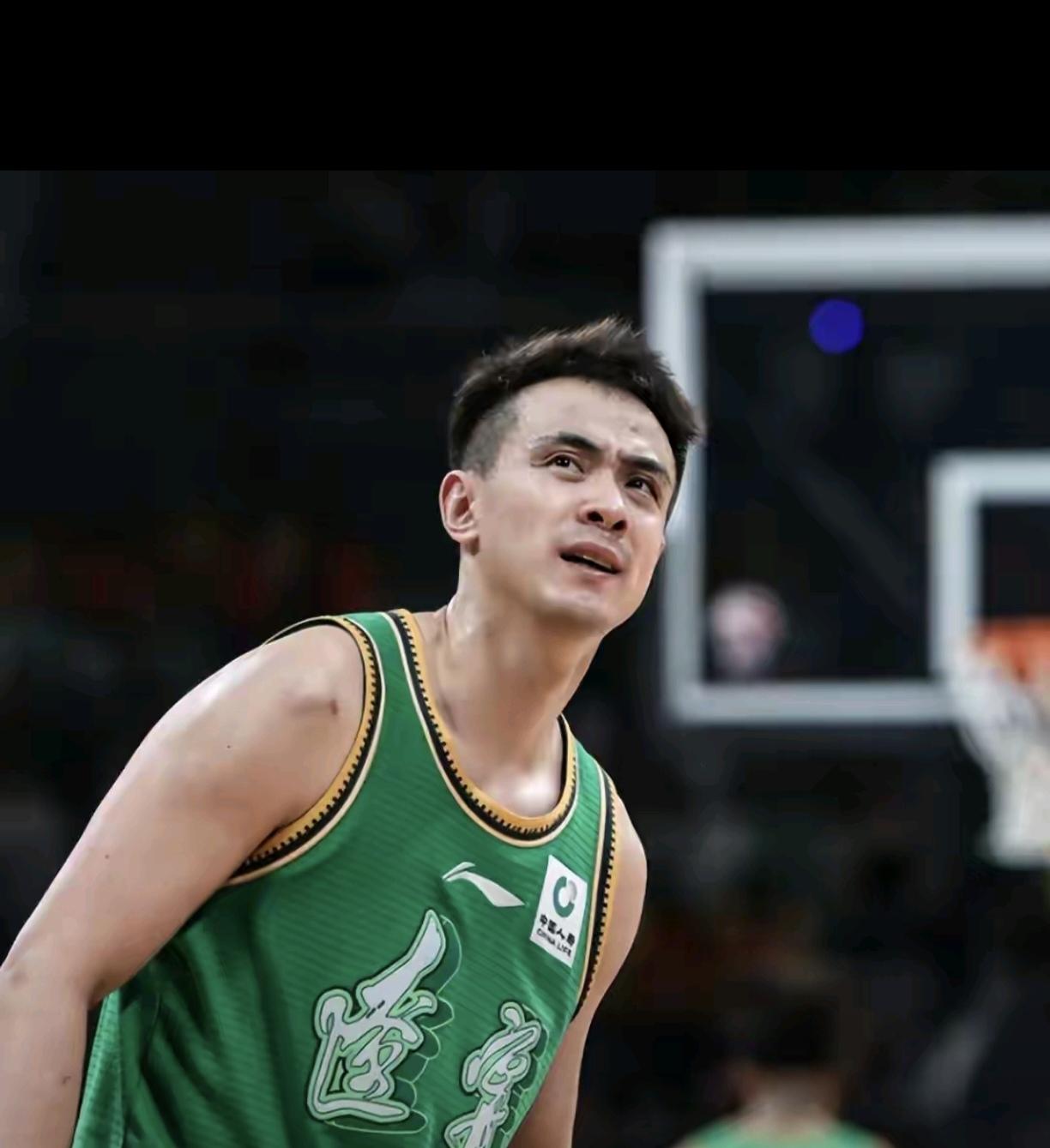 辽宁男篮现在两个外援定下来了，有消息说第三外援是NBA发展联盟的球员，不管怎么说