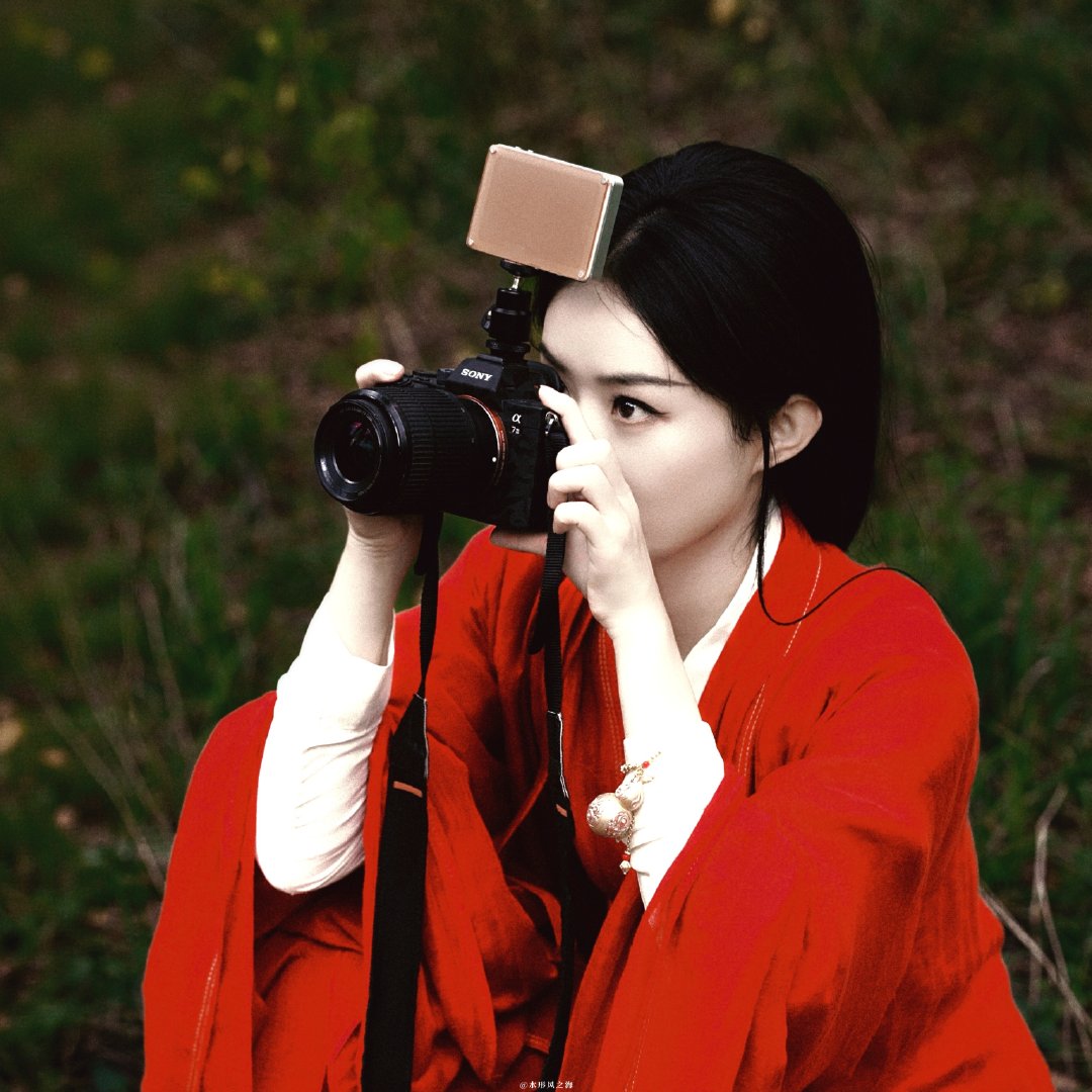 赵丽颖摄影师沈王爷📷​