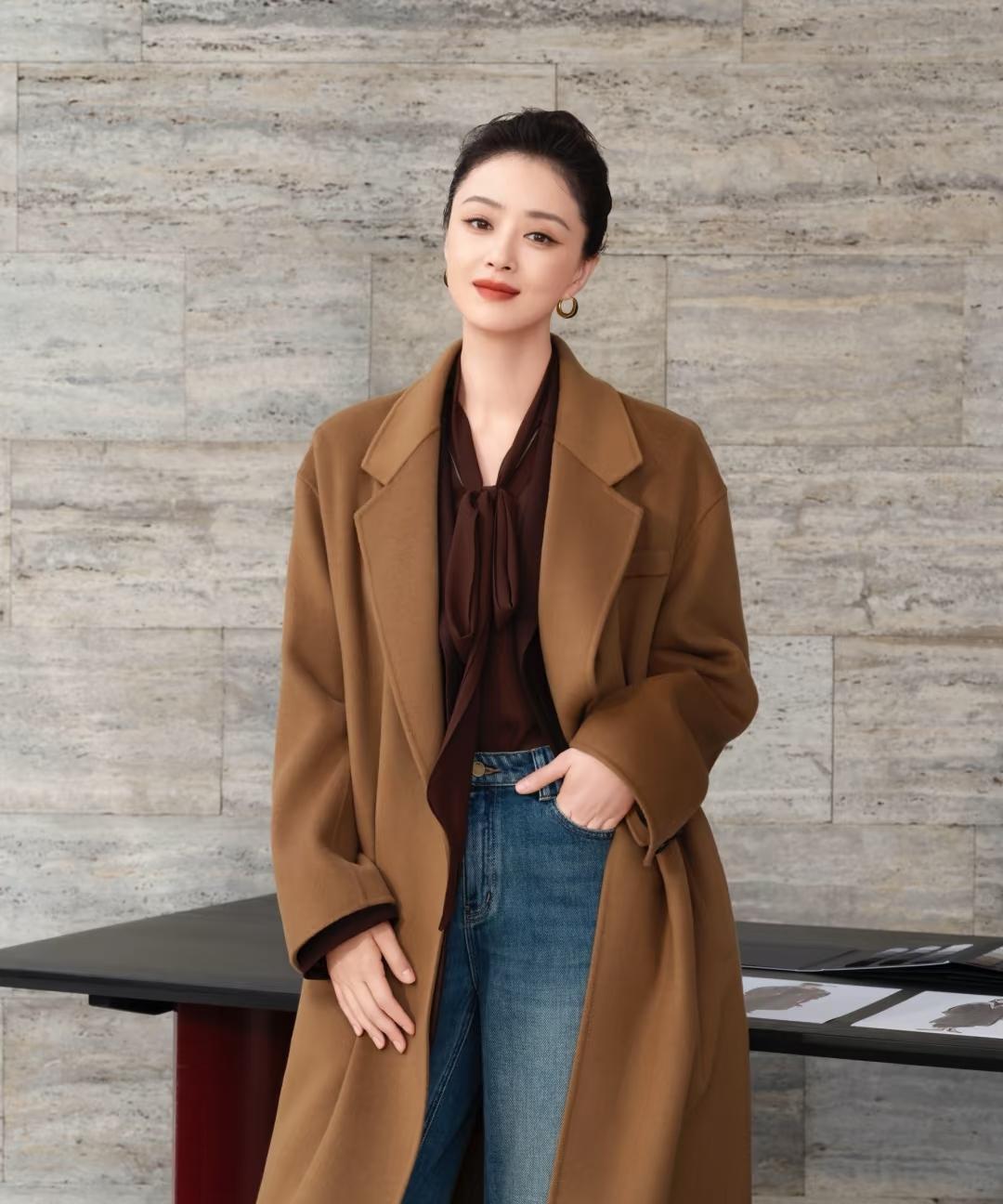 一觉醒来蒋欣又成全网最乐的梗了吧不是演了多狠的角色，也不是拿了什么大