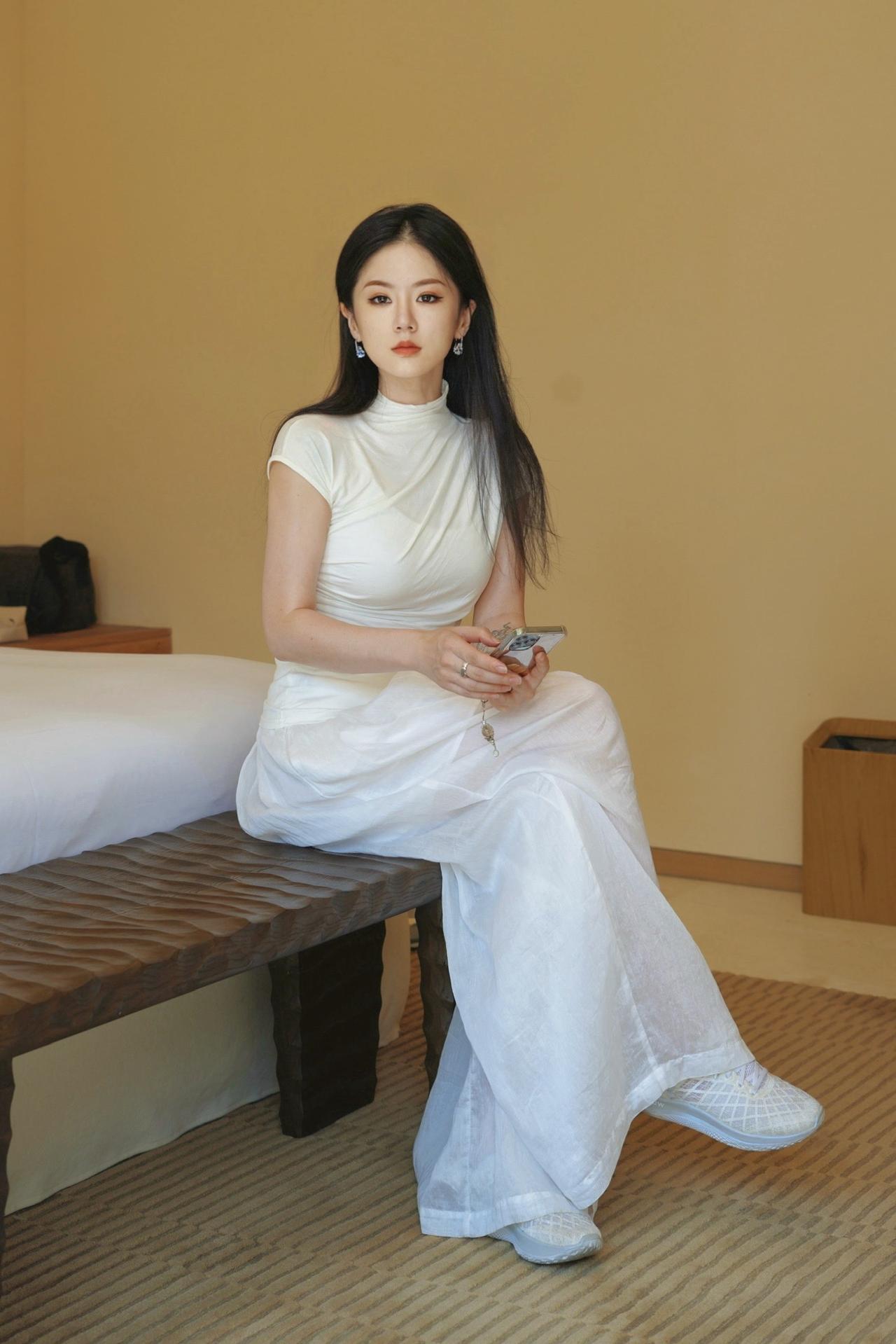 40岁以后越素越好看。避世美学旅行美学碎片