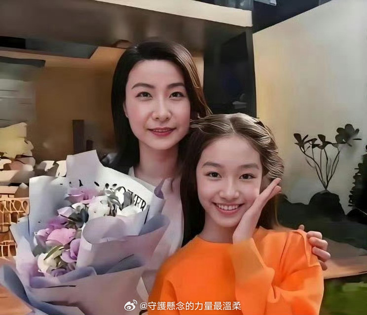 郭晶晶这基因，绝了！小公主未来也是大美人郭晶晶的大女儿霍中妍，颜值直接火出圈！妥