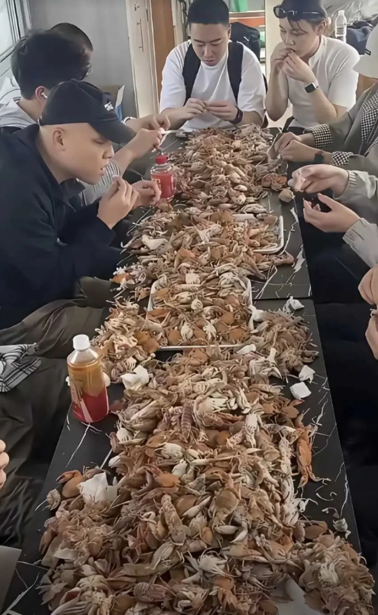 海鲜就必须这样吃，不用技术，白水蒸得了