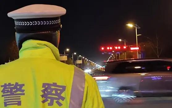 交警改名交管，不只是换马甲！三大升级影响你我日常。最近，你发现街头的交警大队
