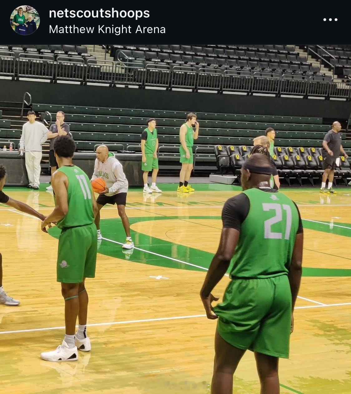 俄勒冈大学训练照，看到了谁？ncaa​​​