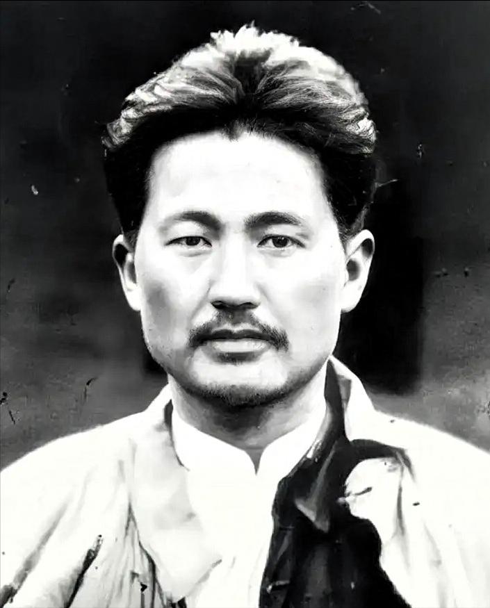 方志敏烈士牺牲以后，老母亲过着悲惨的生活，十四年后，新中国成立，老人家被接到北京