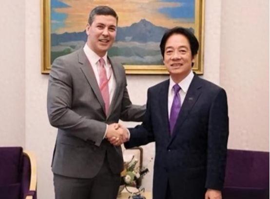 第二个立陶宛出现了？主动邀请赖清德访问，中国68年的友谊喂了狗。这个南美国家的冒