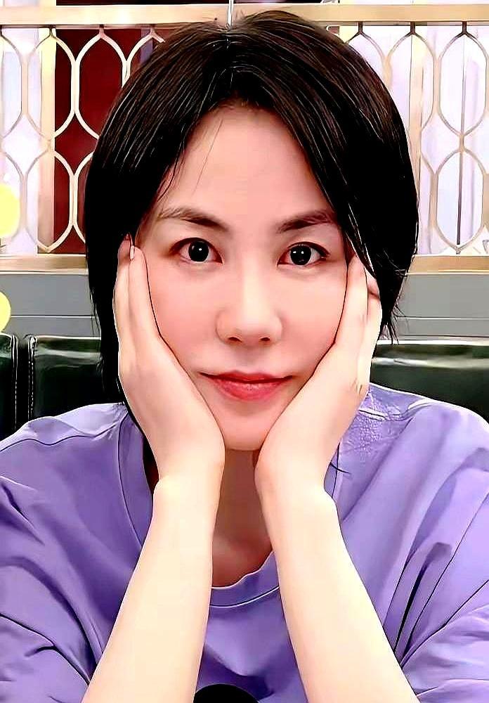 “你新来的啊？！”谢霆锋一句话，让全场记者哑火。话筒怼到嘴边，问题又尖又