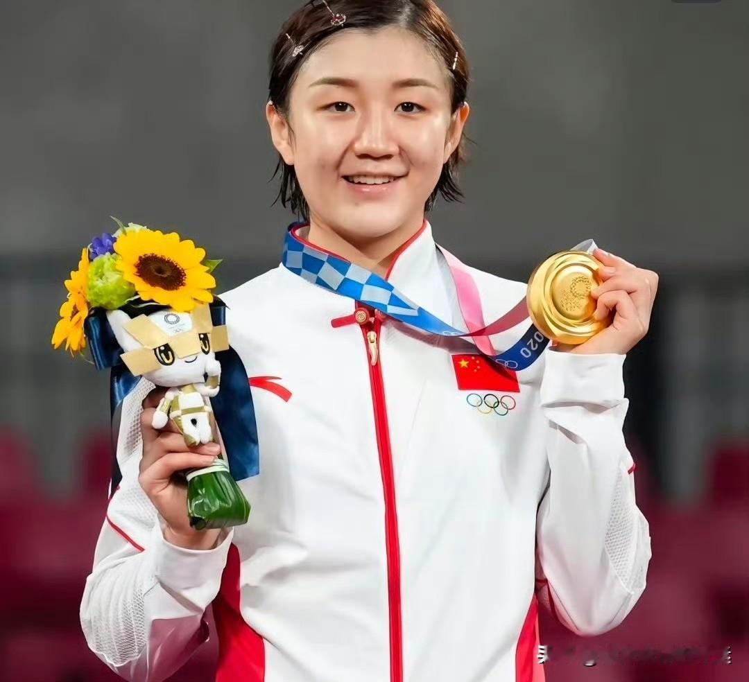 国乒三大赛单打卫冕冠军（不完全统计）一、奥运会单打：4人1、陈梦：21、24