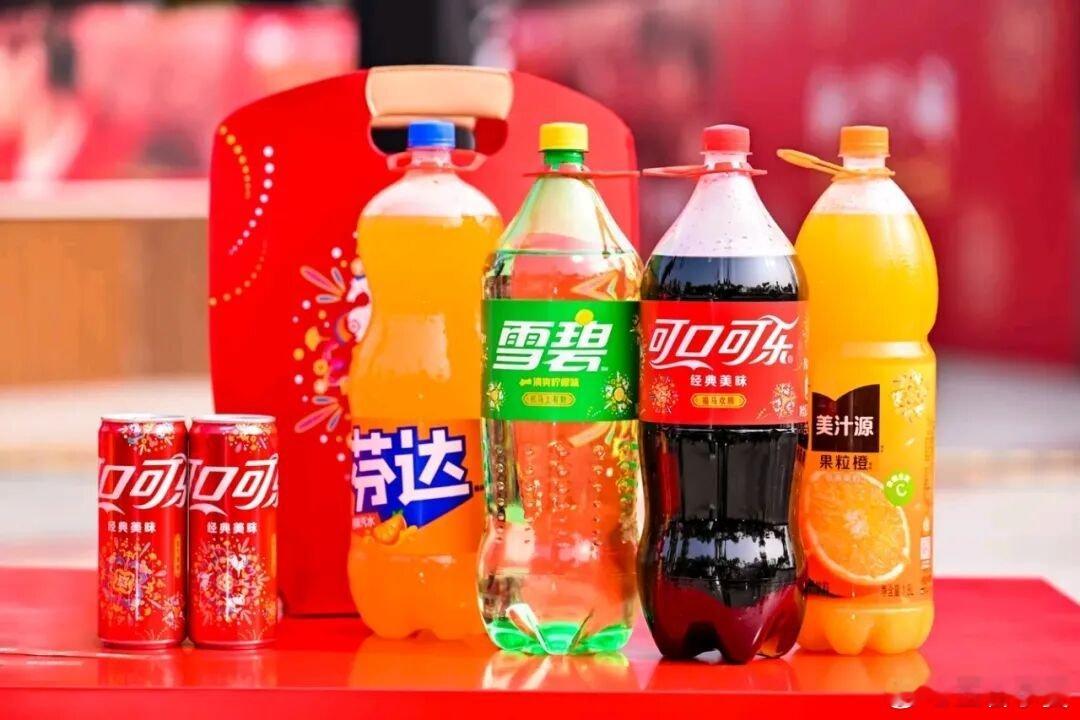 【全球销量增长5%！可口可乐公布2026年第二季度财报】7月28日，可口可乐公司