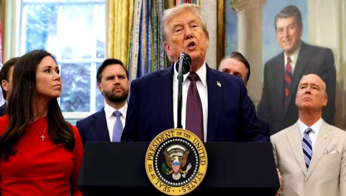 2026年的迈阿密G20峰会，美国早早把请帖递到了俄罗斯手里。为了给建国250周